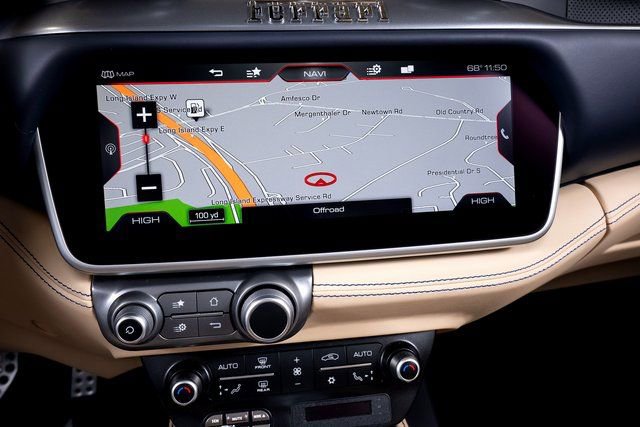 Certified 2019 Ferrari Portofino image 47