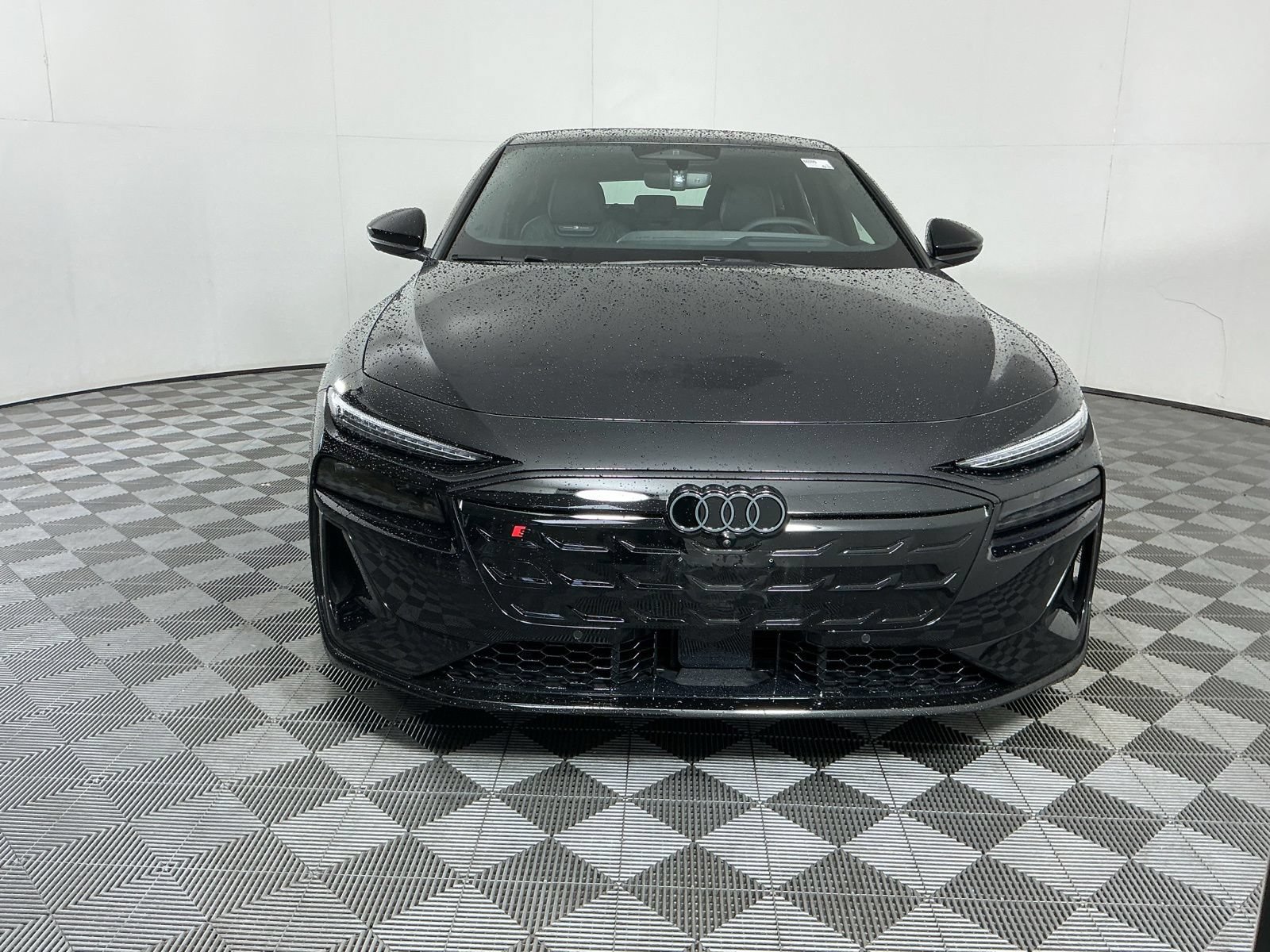 New 2027 Audi S6 e-tron Prestige AWD/4WD image 2