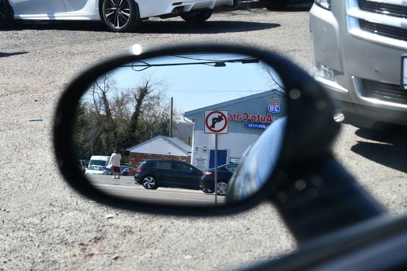 Used 2018 Dodge Challenger SRT w/ Technology Group image 43