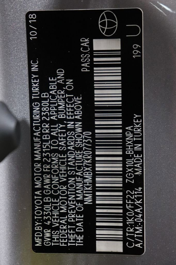 Used 2019 Toyota C-HR XLE image 30