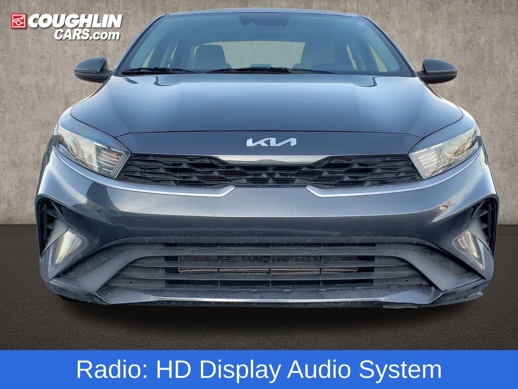 Used 2022 Kia Forte LXS image 3