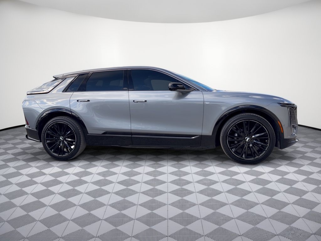 Certified 2024 Cadillac Lyriq Sport RWD image 8
