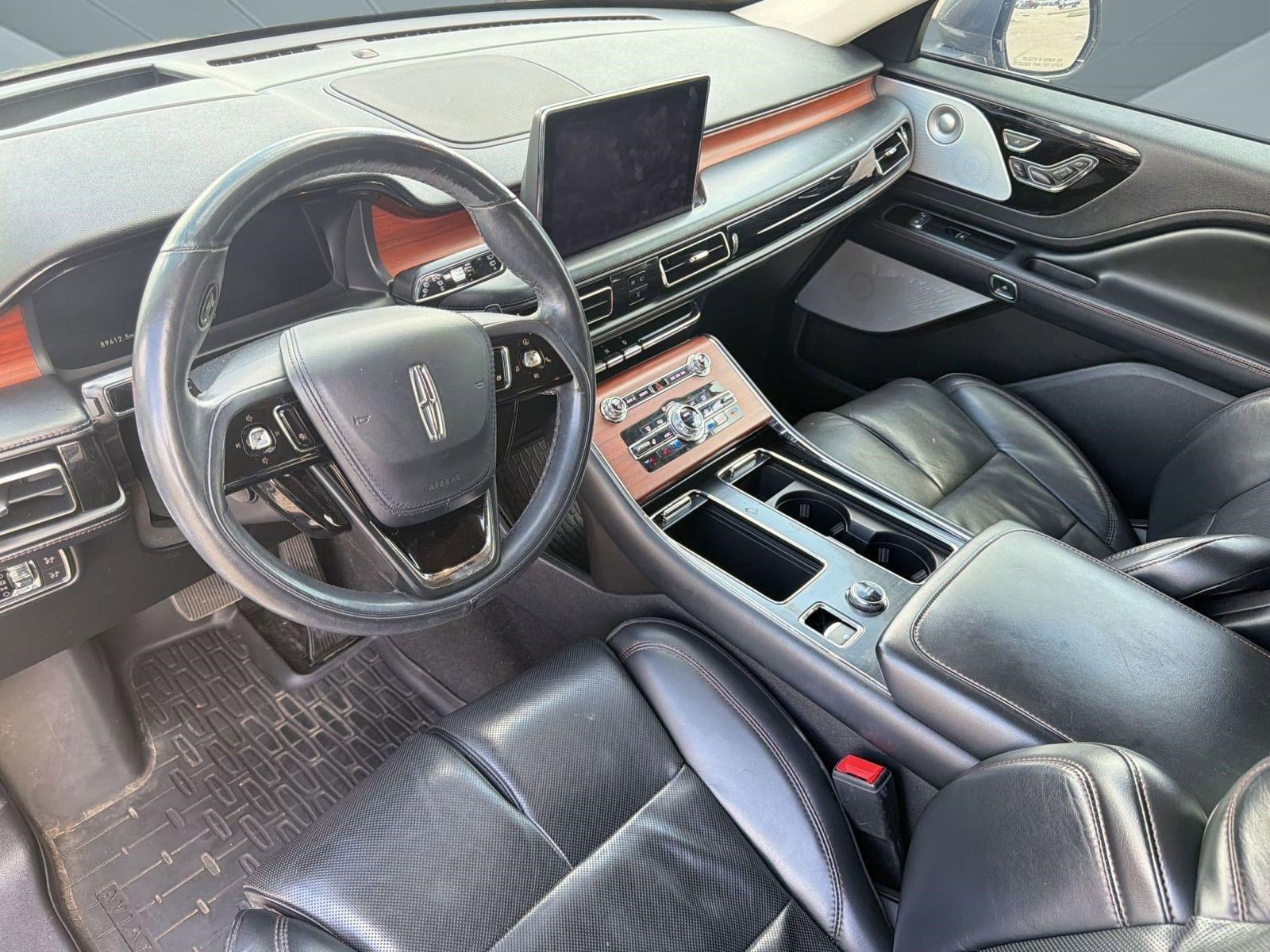 Used 2021 Lincoln Aviator Reserve w/ Equipment Group 208A RWD image 4