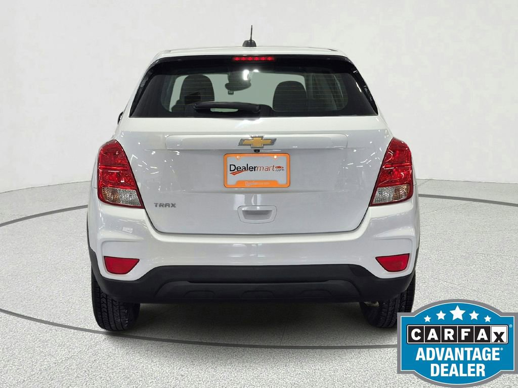 Used 2017 Chevrolet Trax LS FWD image 4