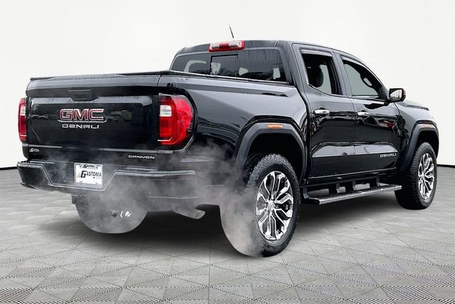 Used 2023 GMC Canyon Denali image 5