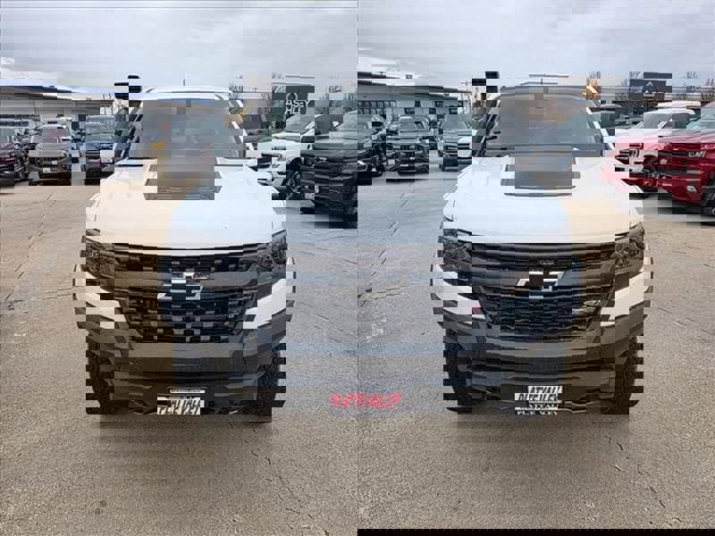 Used 2018 Chevrolet Colorado ZR2 image 2