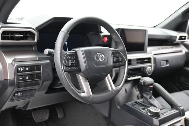 Used 2024 Toyota Tacoma TRD Off-Road AWD/4WD image 16