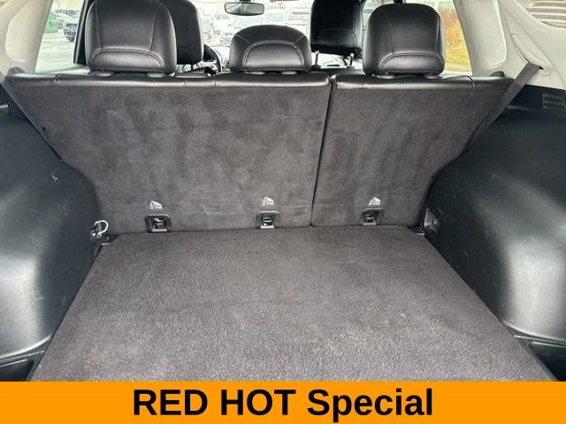 Used 2018 Jeep Compass Latitude FWD image 32