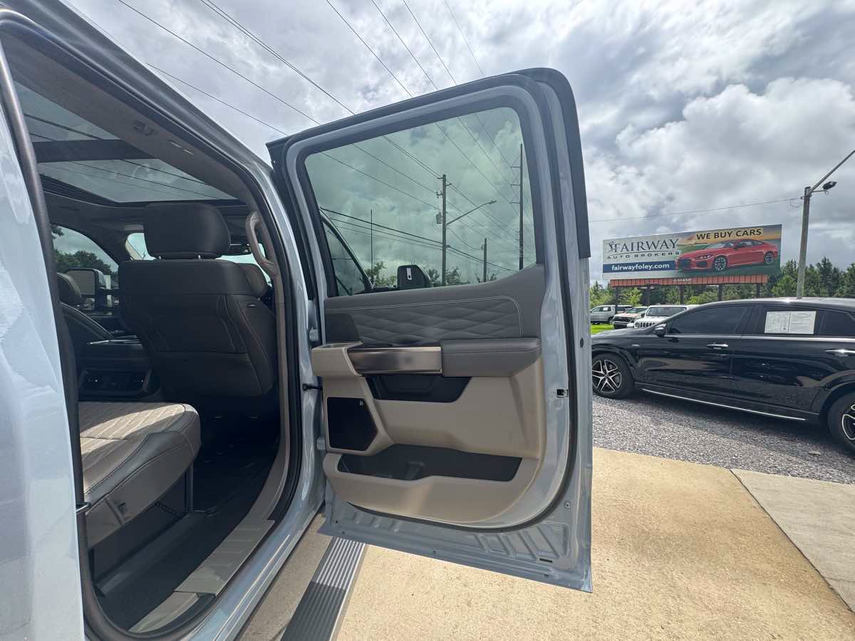 Used 2026 Ford F250 Platinum w/ Platinum Plus Package AWD/4WD image 39
