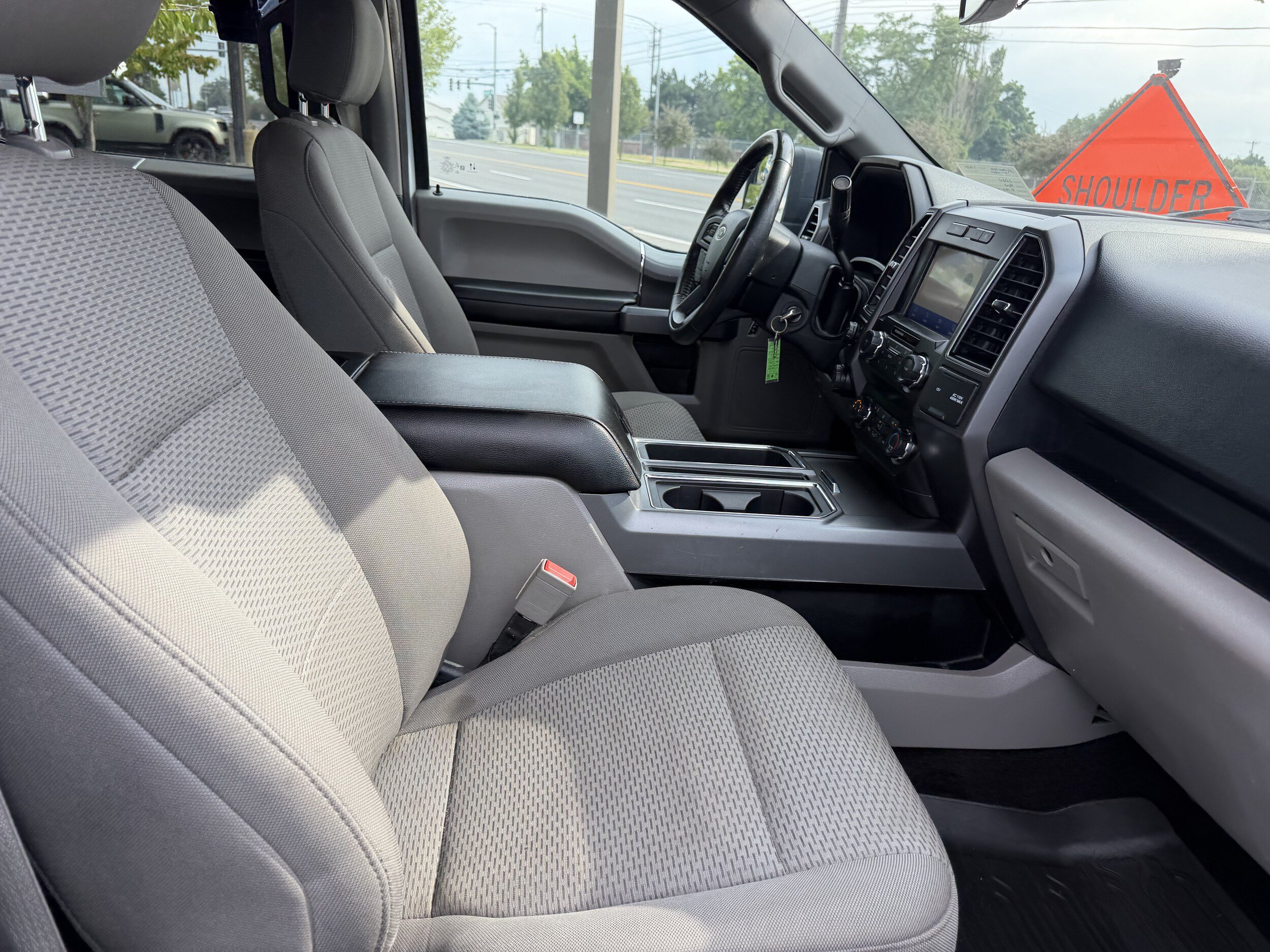 Used 2020 Ford F150 XLT w/ Equipment Group 302A Luxury AWD/4WD image 34