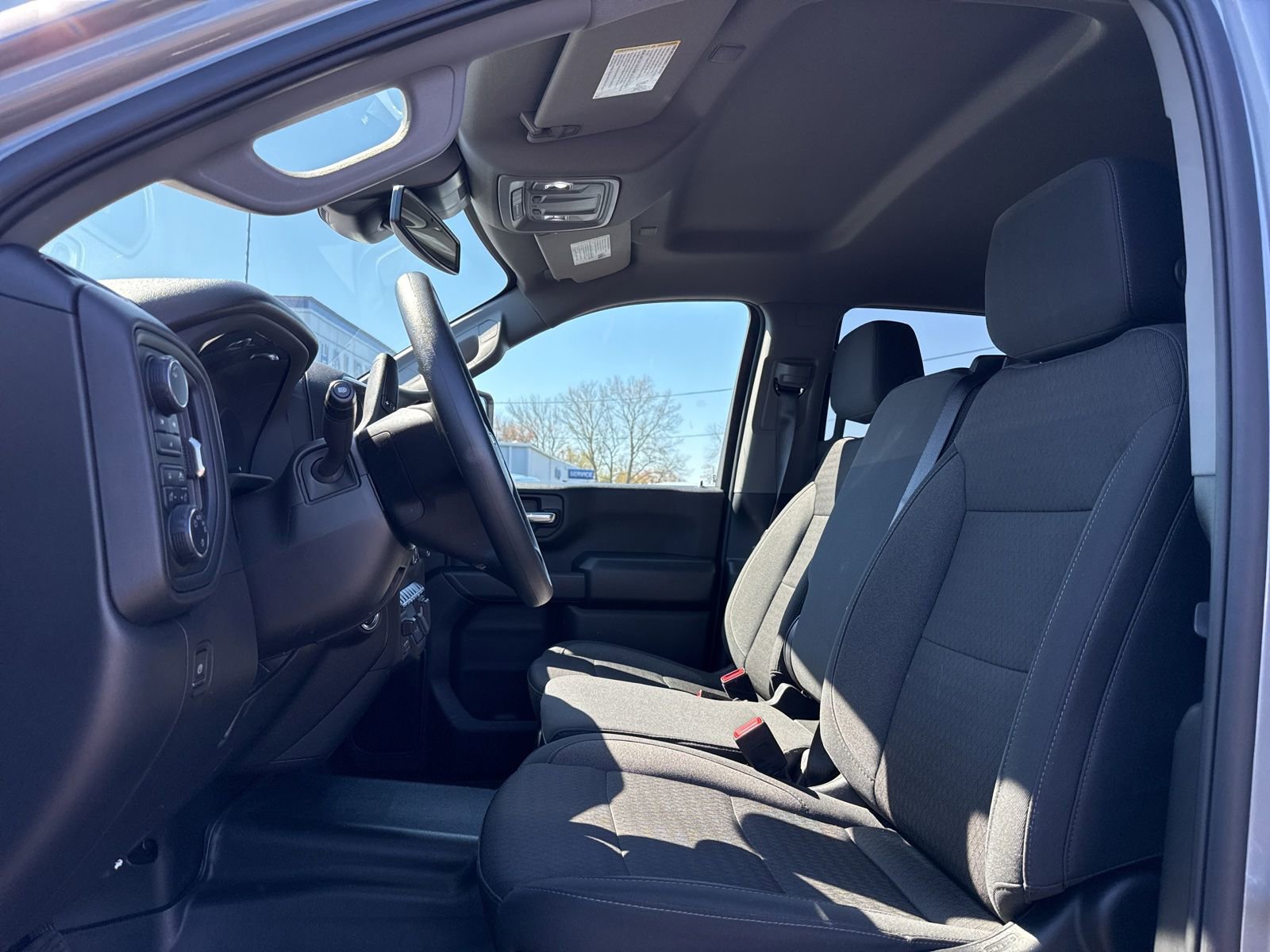 Used 2025 Chevrolet Silverado 2500 Custom w/ Custom Value Package image 10