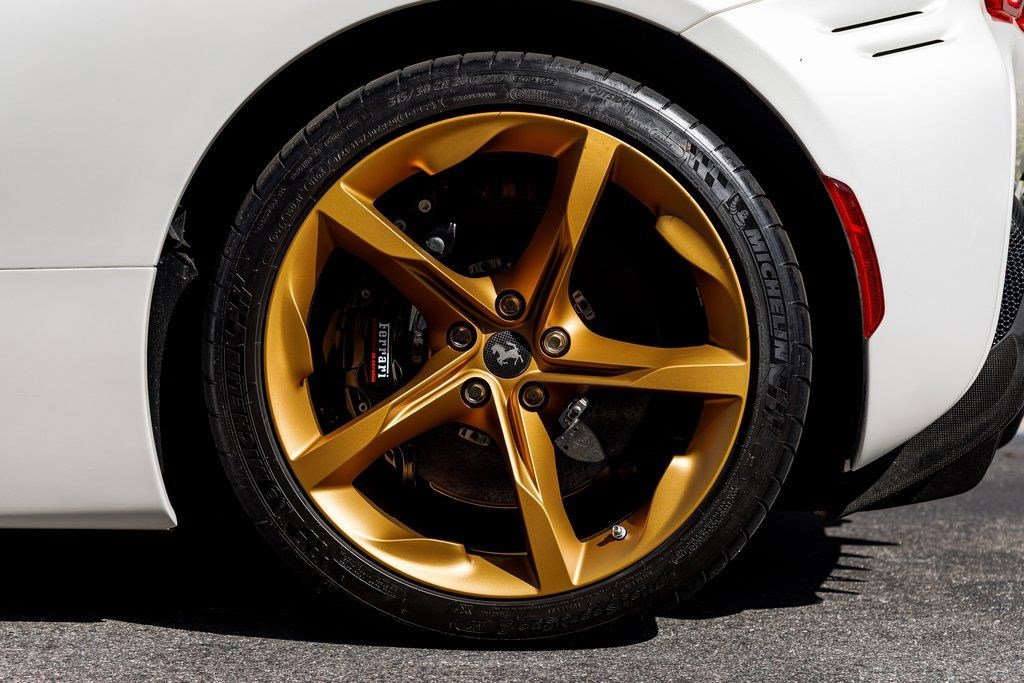Used 2024 Ferrari SF90 Spider AWD/4WD image 14
