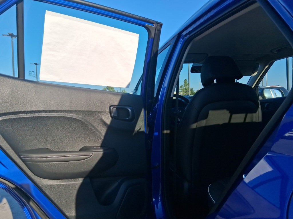 New 2025 Hyundai Venue Limited image 15