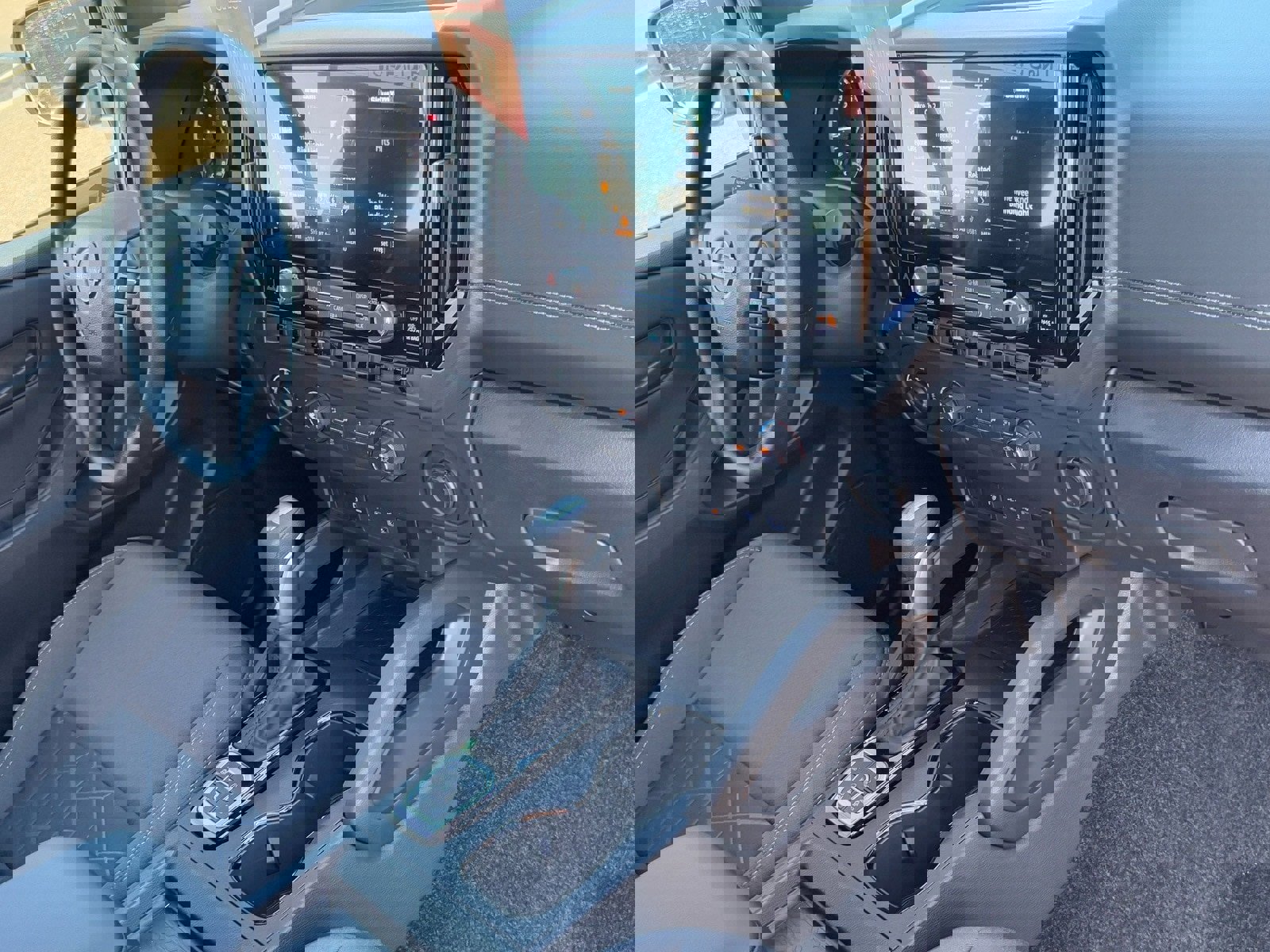 New 2026 Nissan Frontier SV w/ Tow Package image 11