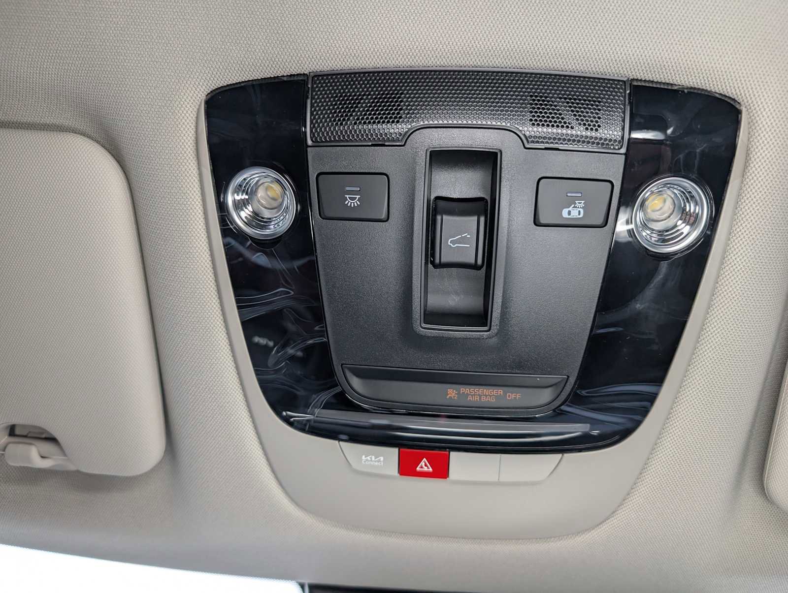 New 2026 Kia Sportage EX w/ EX Panorama Roof Package image 29