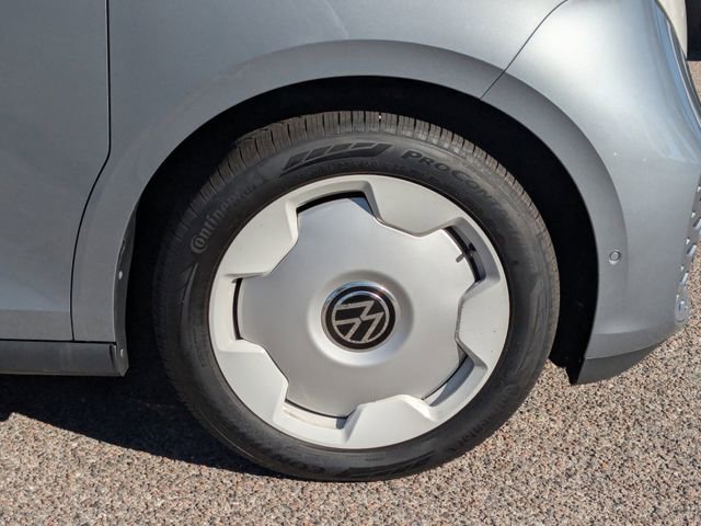 New 2025 Volkswagen ID. Buzz 1st Edition image 12