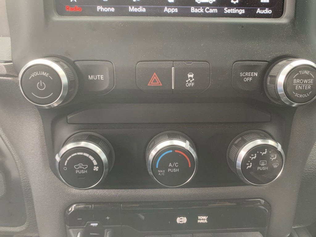 Used 2020 RAM 3500 Tradesman image 19