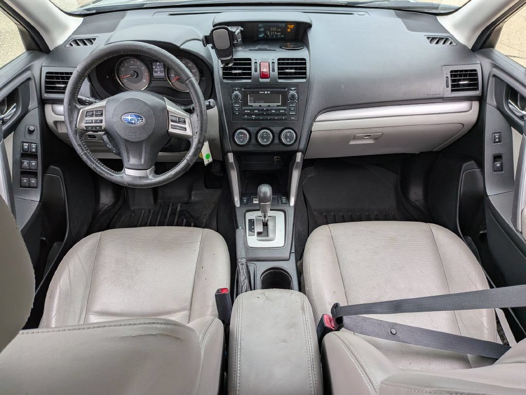 Used 2014 Subaru Forester 2.5i Limited AWD/4WD image 4
