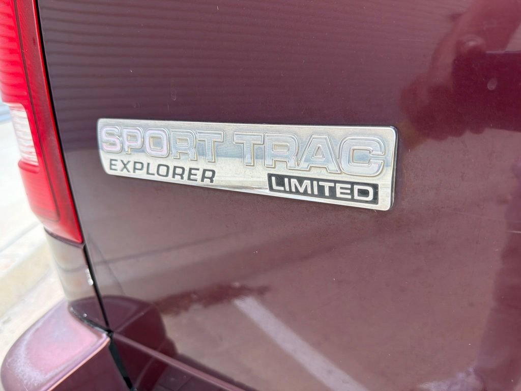 Used 2007 Ford Explorer Sport Trac Limited RWD image 4