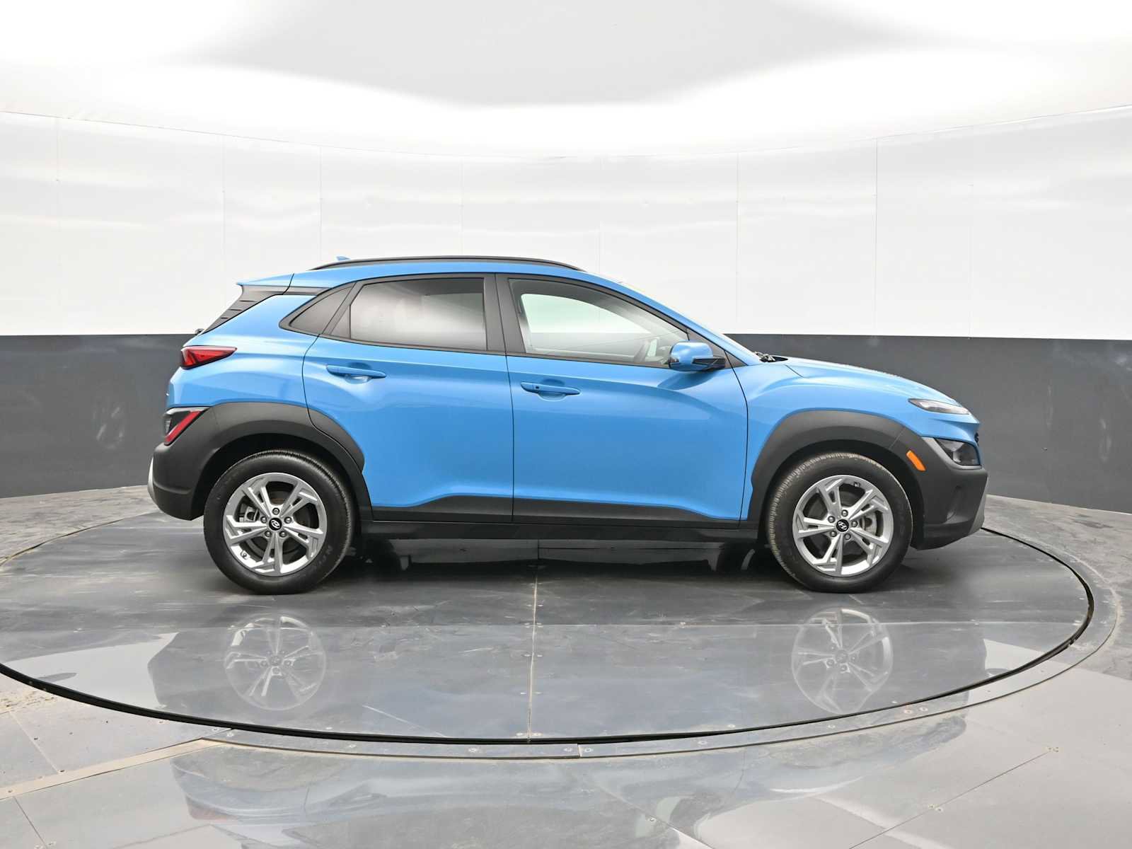 Certified 2023 Hyundai Kona SEL w/ Cargo Package image 8