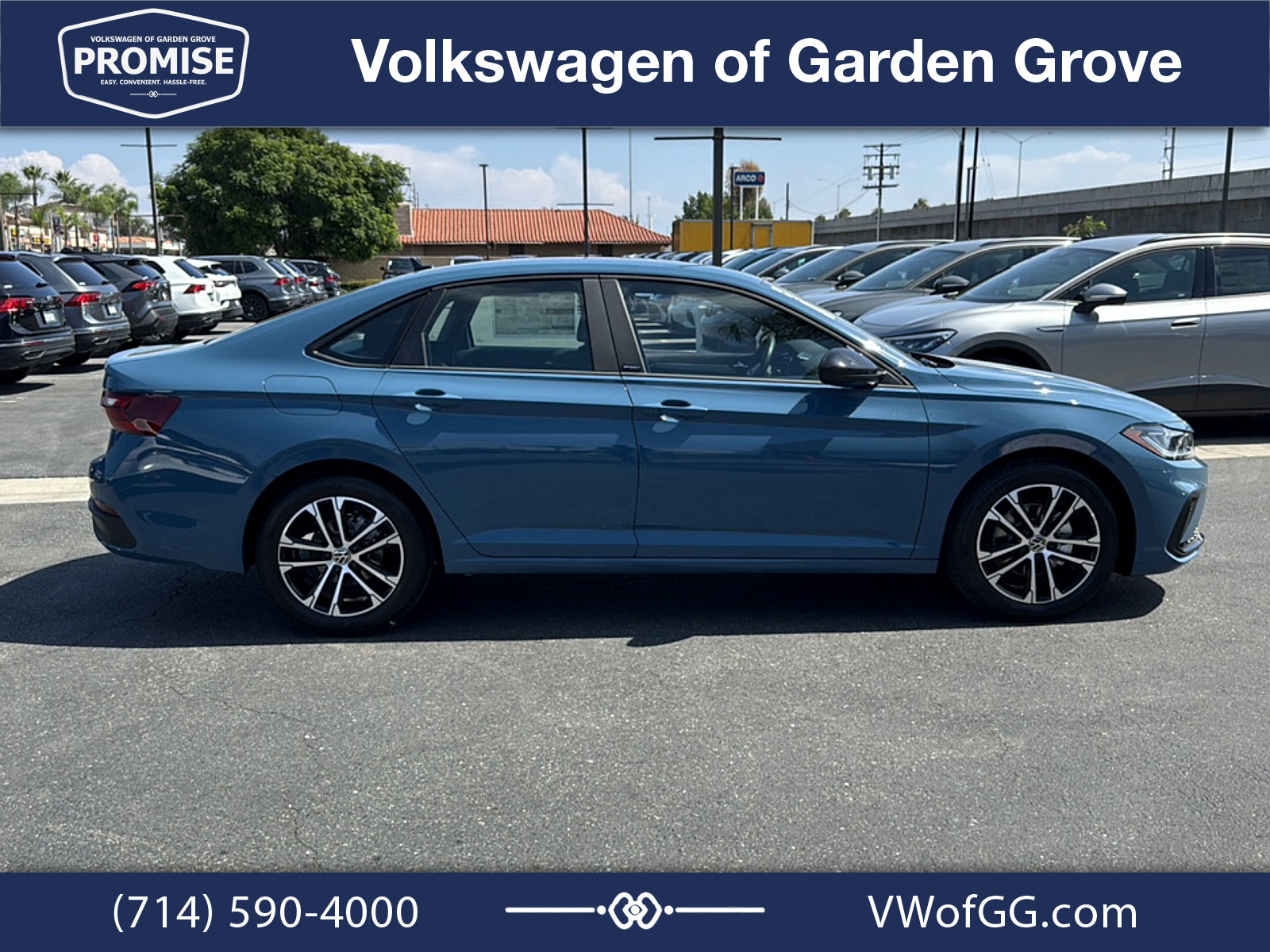 New 2027 Volkswagen Jetta Sport FWD image 9
