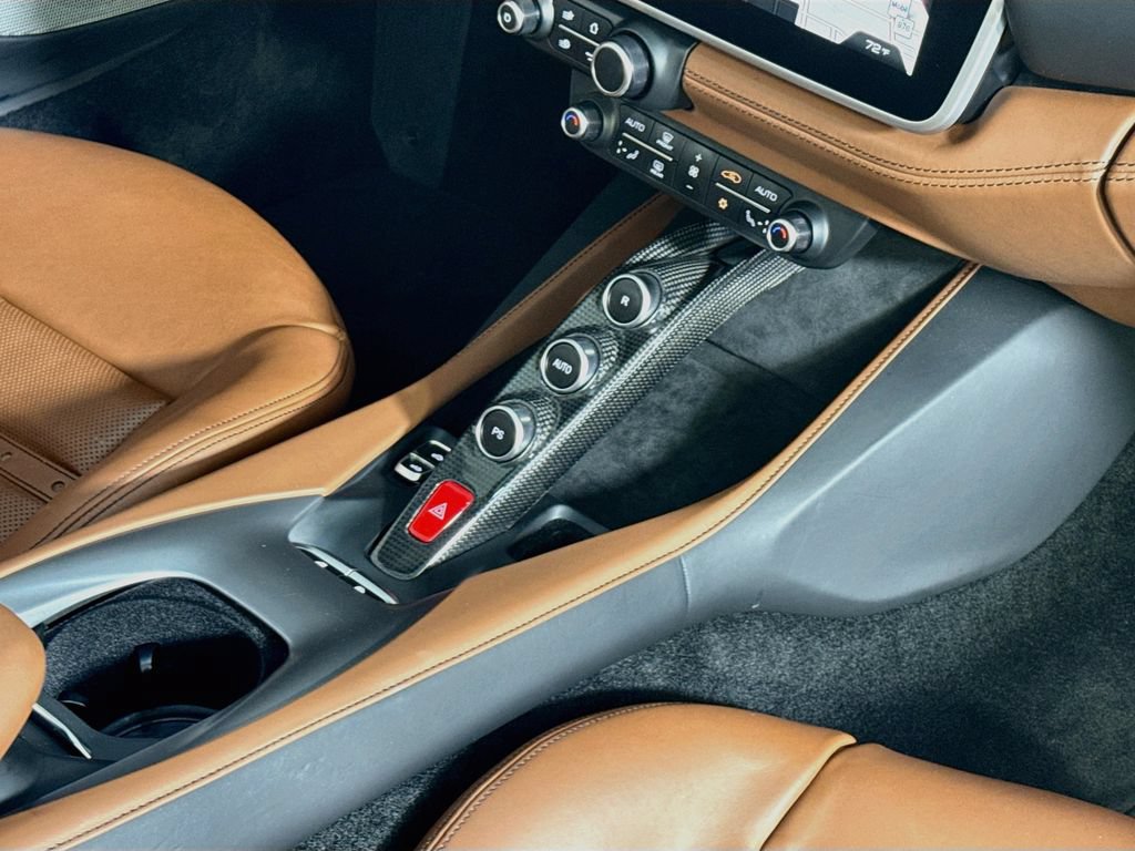 Used 2020 Ferrari Portofino RWD image 20