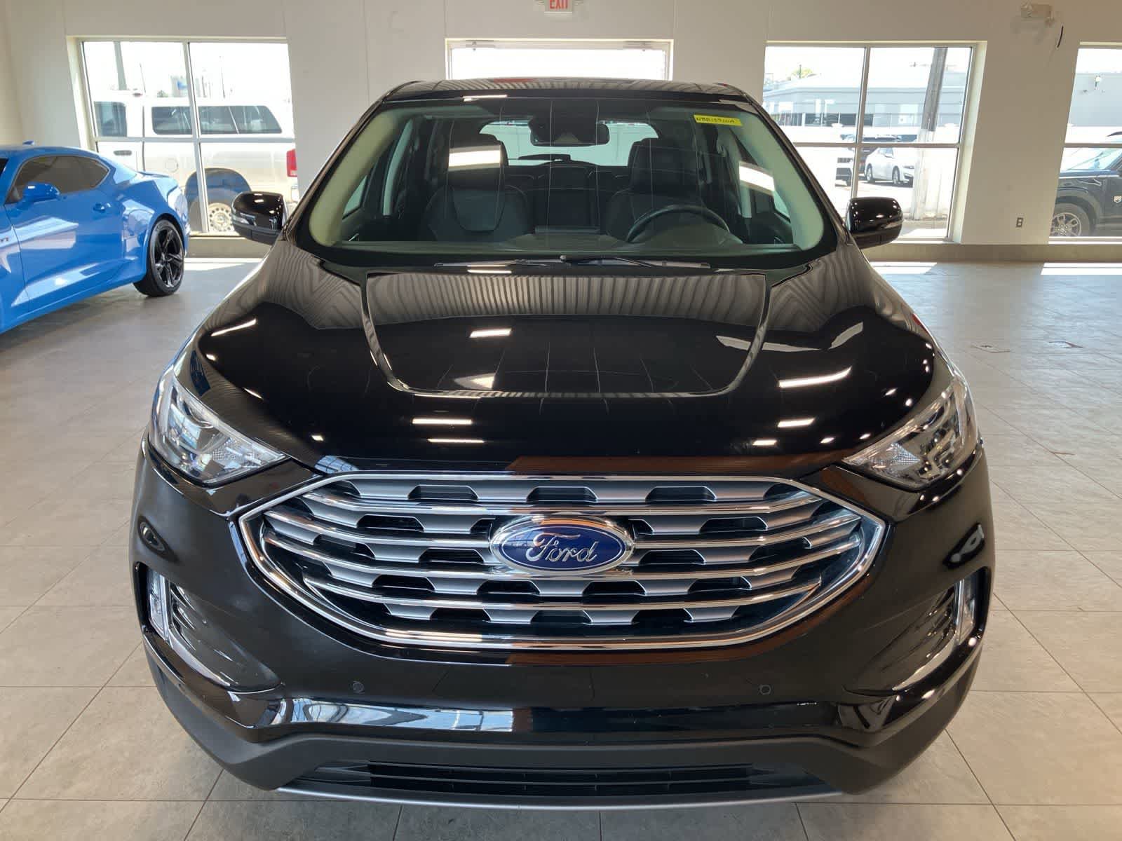 Used 2022 Ford Edge Titanium w/ Class II Trailer Tow Package AWD/4WD video 2