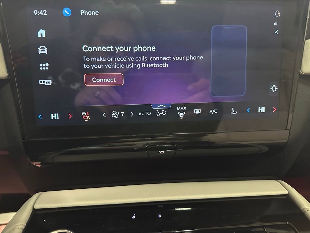 Used 2025 Lincoln Navigator Reserve image 33