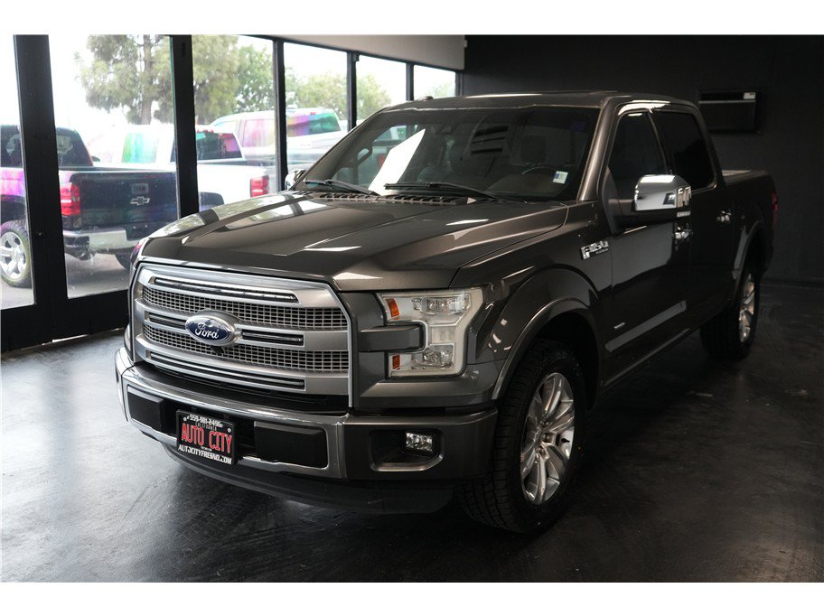 Used 2015 Ford F150 Platinum w/ Equipment Group 701A Luxury RWD image 3