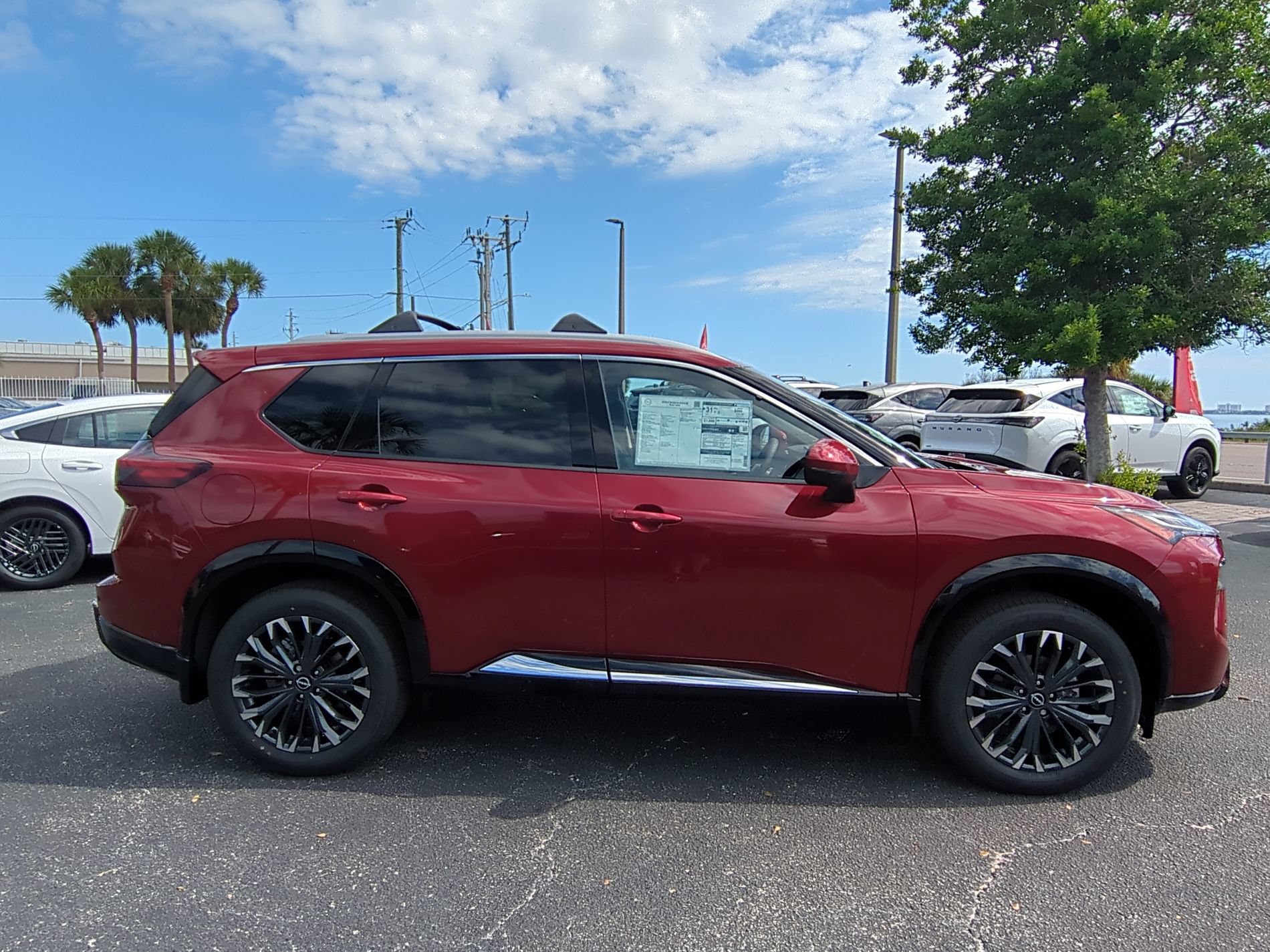 New 2026 Nissan Rogue Platinum w/ Platinum Premium Package AWD/4WD image 3