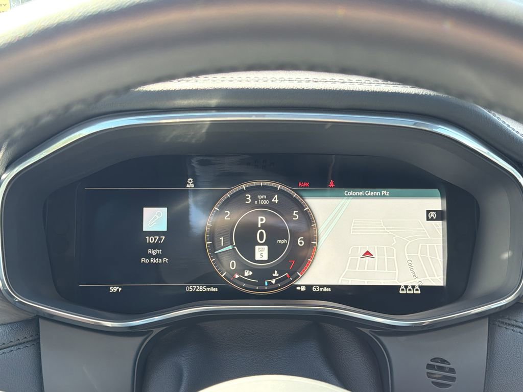 Used 2023 Jaguar F-PACE S image 27