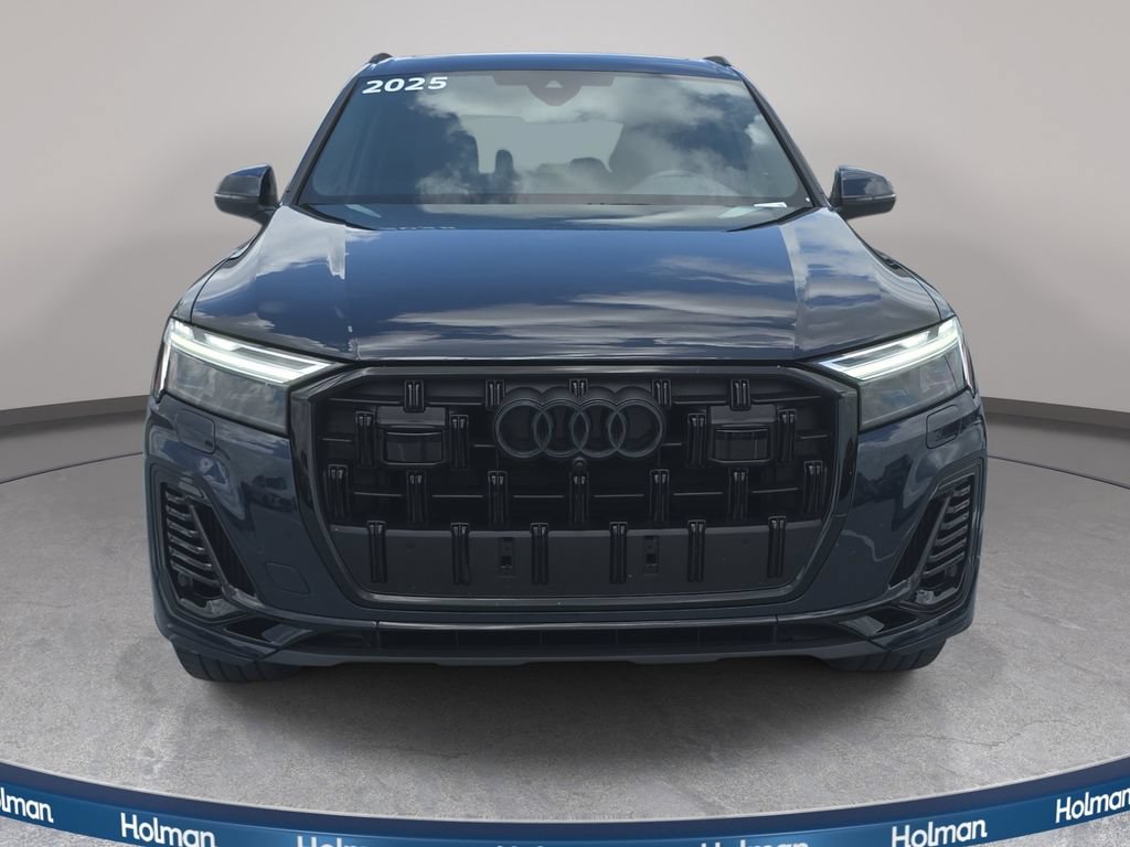 Used 2025 Audi Q7 3.0T Premium Plus AWD/4WD image 3