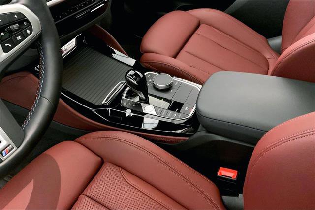 Certified 2024 BMW X4 M40i image 22