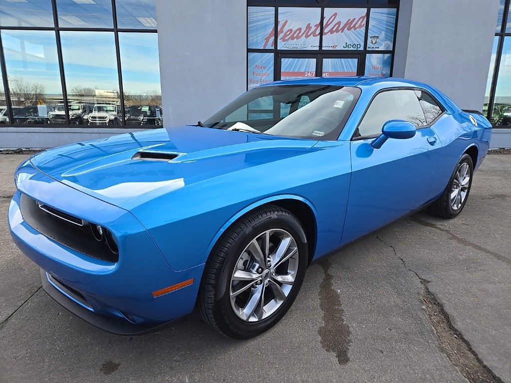 Used 2023 Dodge Challenger SXT w/ Cold Weather Group image 2