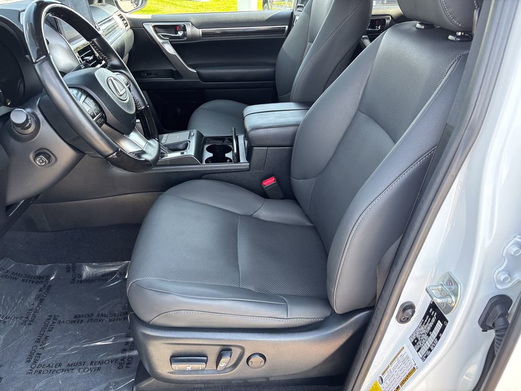 Used 2023 Lexus GX 460 Premium w/ Premium Package AWD/4WD image 18