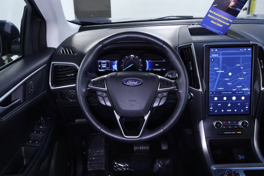 Used 2024 Ford Edge SEL image 17