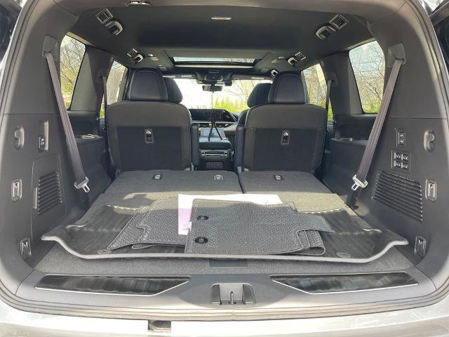 Certified 2026 INFINITI QX80 4WD w/ Sport Exterior Package image 19