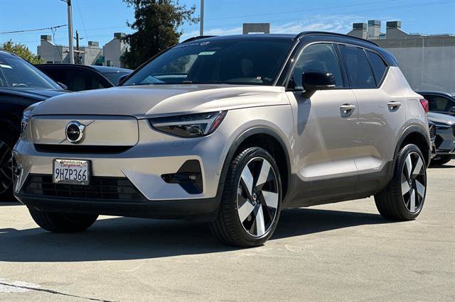 Certified 2023 Volvo XC40 Recharge Ultimate w/ Protection Package Premier AWD/4WD image 7