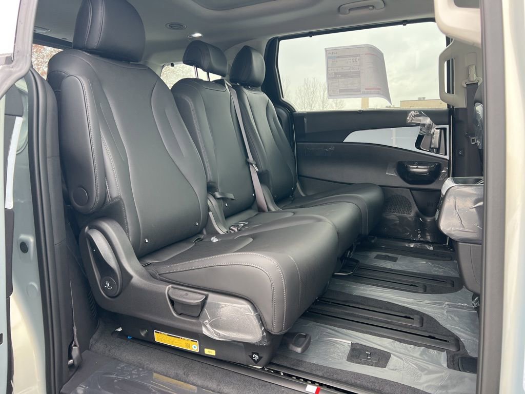 New 2026 Kia Carnival SX image 15