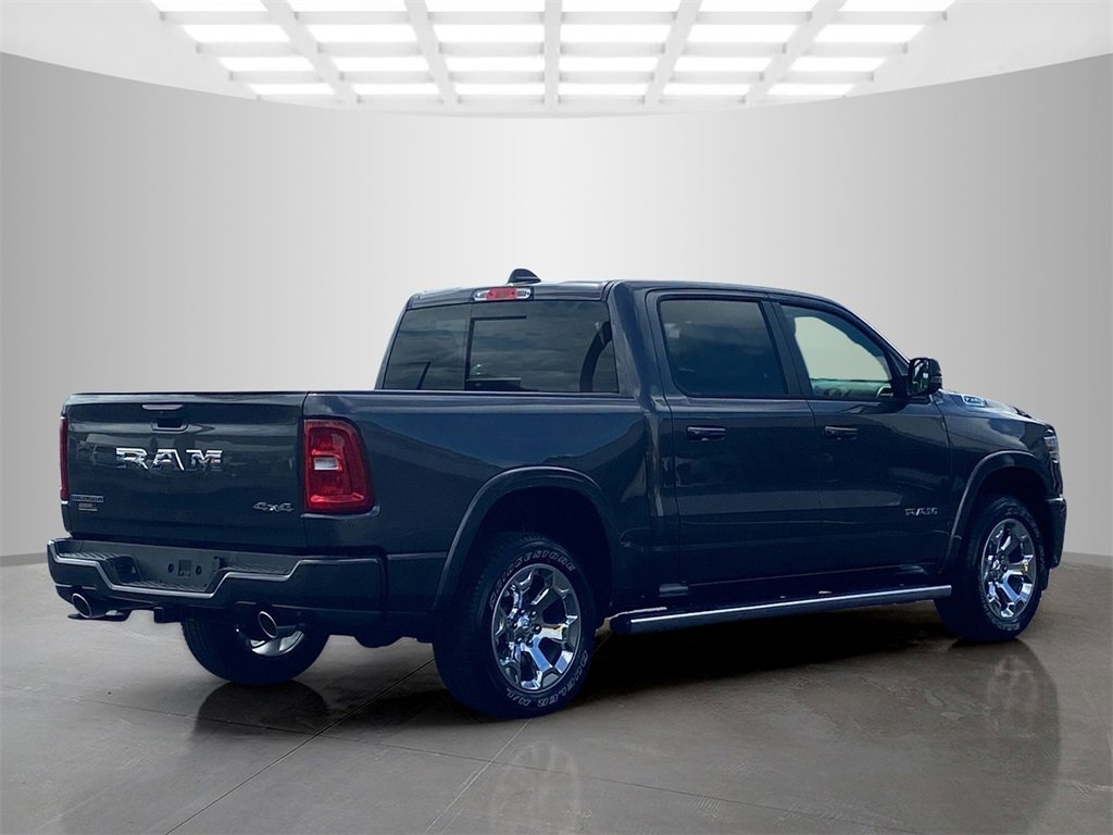 New 2026 RAM 1500 4x4 Crew Cab image 7