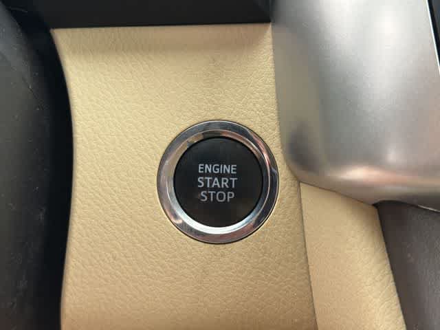 Used 2015 Toyota Highlander XLE AWD/4WD image 11
