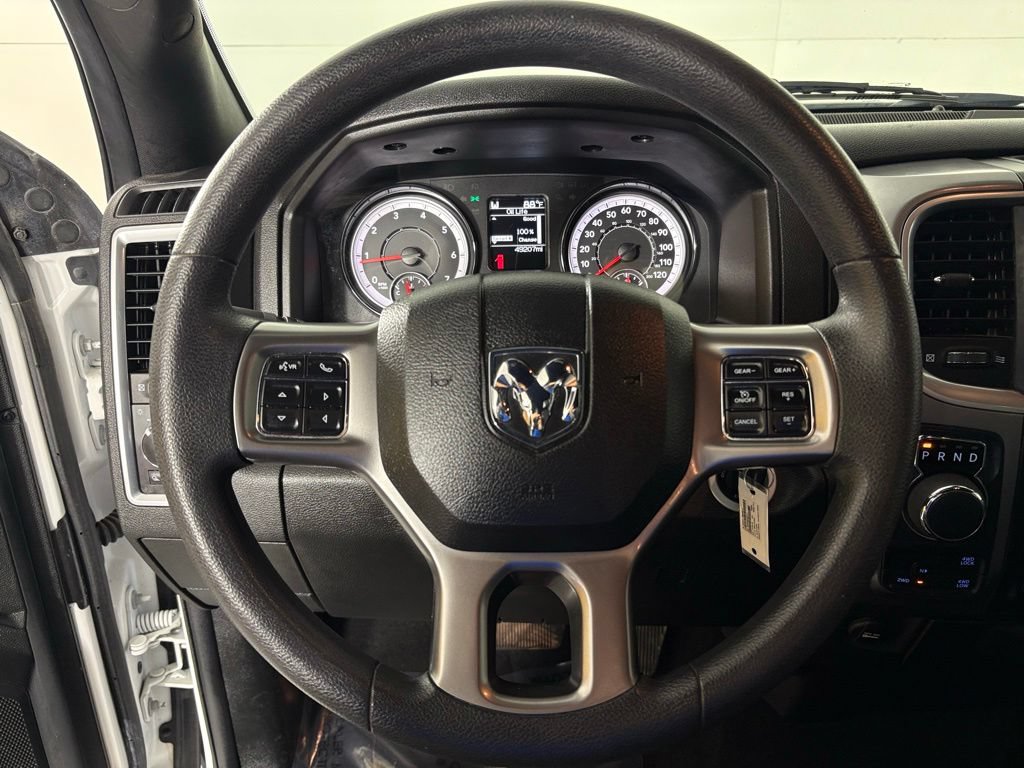 Used 2024 RAM 1500 Warlock AWD/4WD image 22