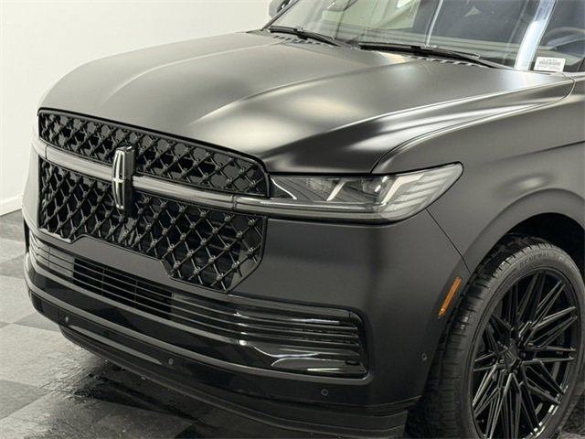 New 2025 Lincoln Navigator Black Label image 6