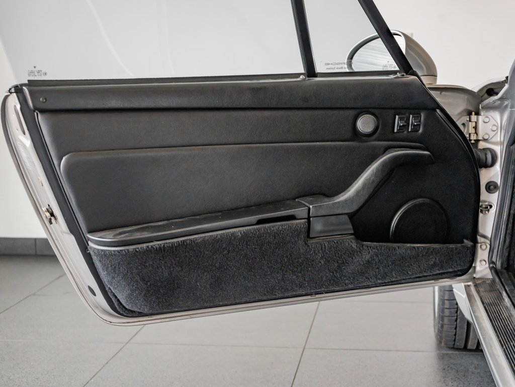 Used 1997 Porsche 911 Carrera image 12