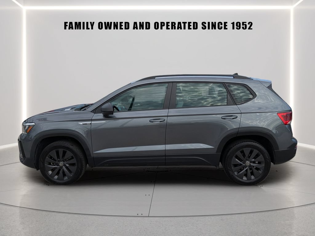 Certified 2023 Volkswagen Taos S FWD image 3