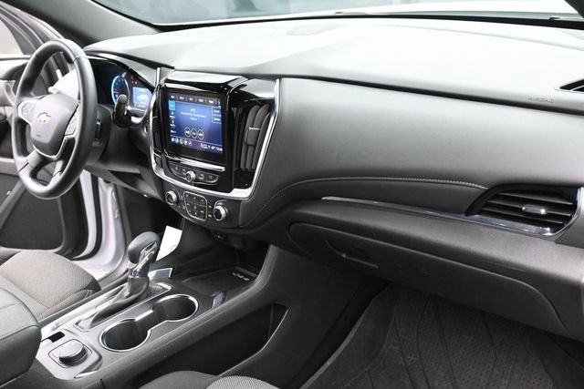 Used 2023 Chevrolet Traverse LT FWD image 33