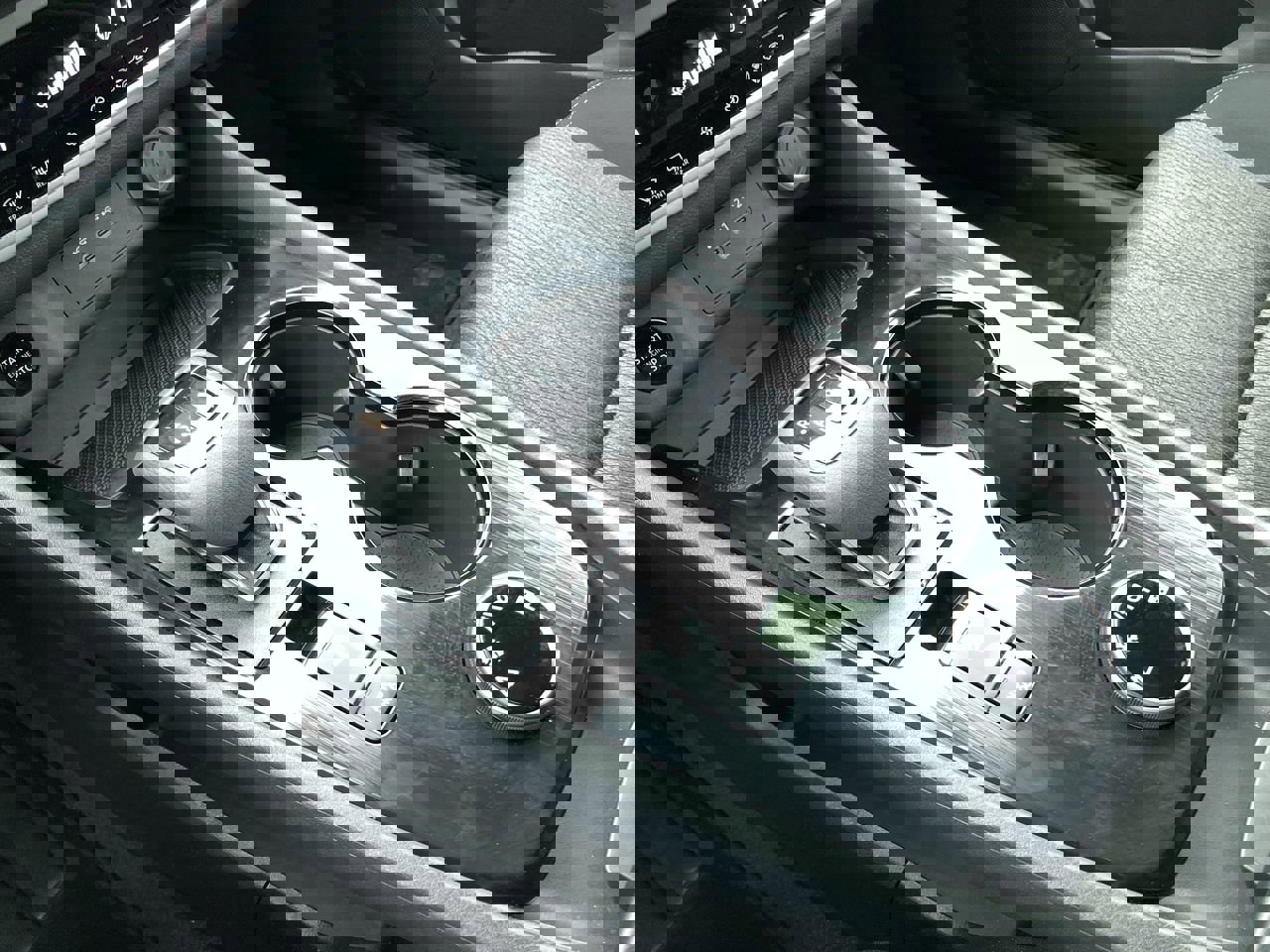 Used 2026 Nissan Rogue SV image 19