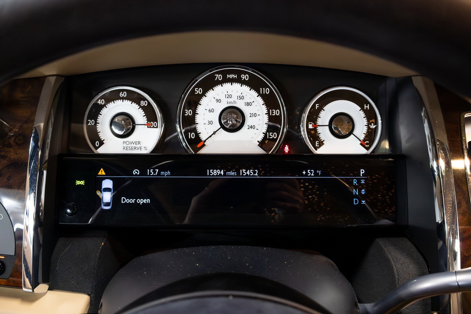 Used 2015 Rolls-Royce Wraith image 8