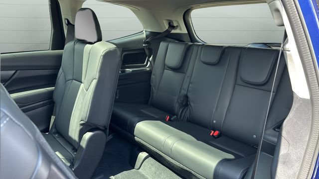 New 2026 Subaru Ascent Limited AWD/4WD image 24