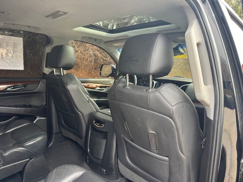 Used 2018 Cadillac Escalade ESV Luxury AWD/4WD image 15